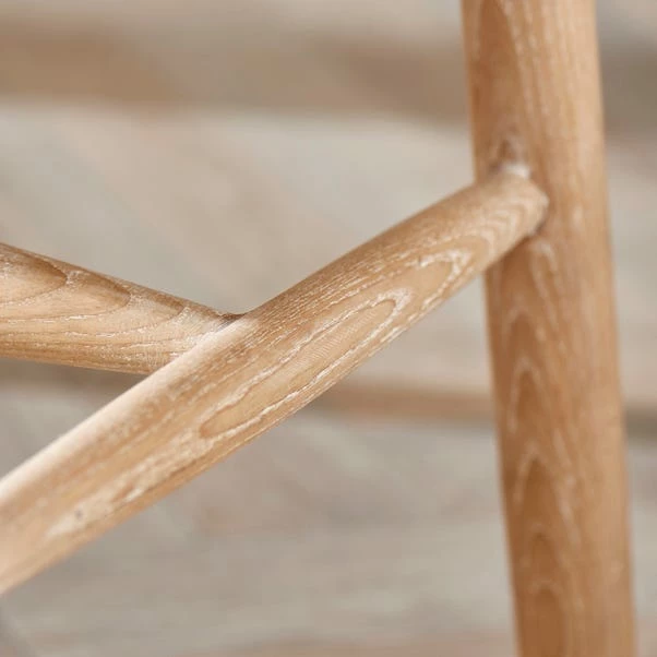 Dunelm Churchgate Ash Wood Spindle Bench 7 Dunelm Churchgate Ash Wood Spindle Bench - Image 5