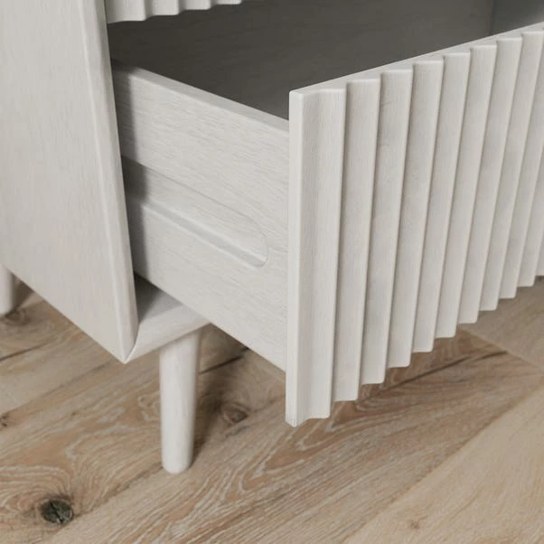 Dunelm Neena 3 Drawer Chest, White Wash Acacia Wood 6 Dunelm Neena 3 Drawer Chest, White Wash Acacia Wood - Image 4